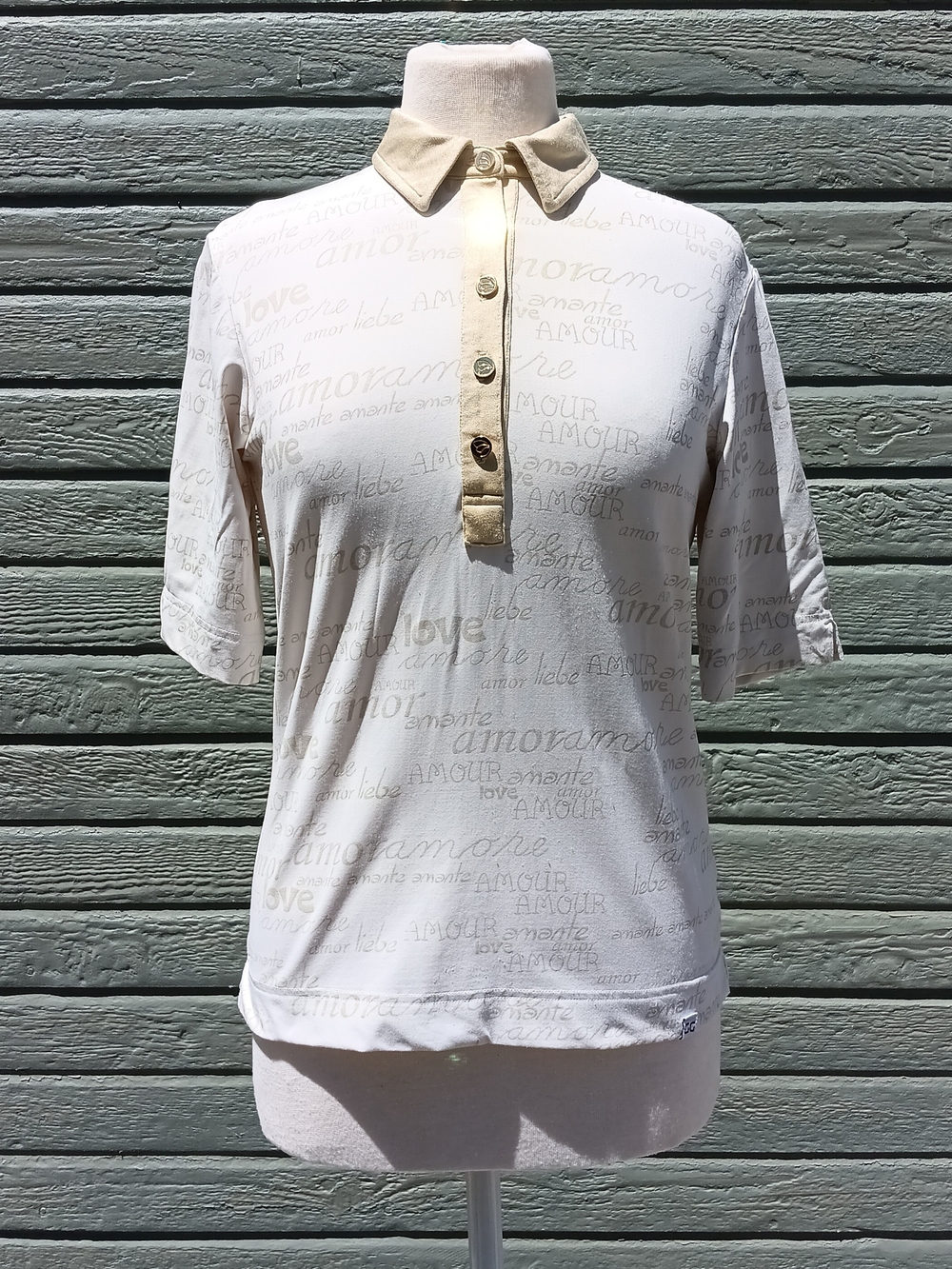 GGblue Women's Short Sleeve Polo Top in Cream with Script Detail